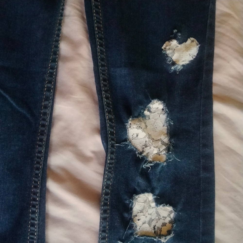 Levi's girls size 12 skinny jeans
